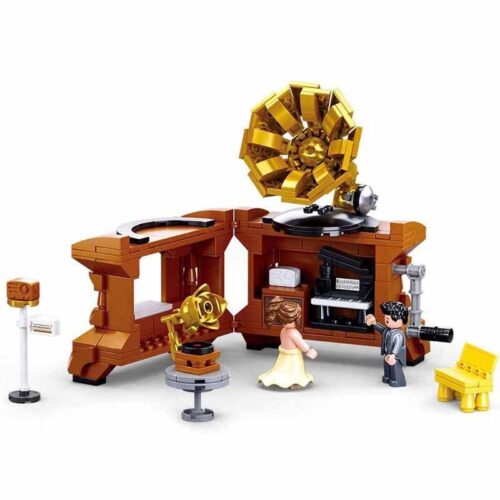 Bộ lắp ghép Máy Hát Đĩa Cổ Sluban M38-B0881 với minifigure, đồ chơi mô hình Cửa Hàng Đồ Cổ cho bé gái 6 tuổi giá tốt, chi tiết tinh xảo.