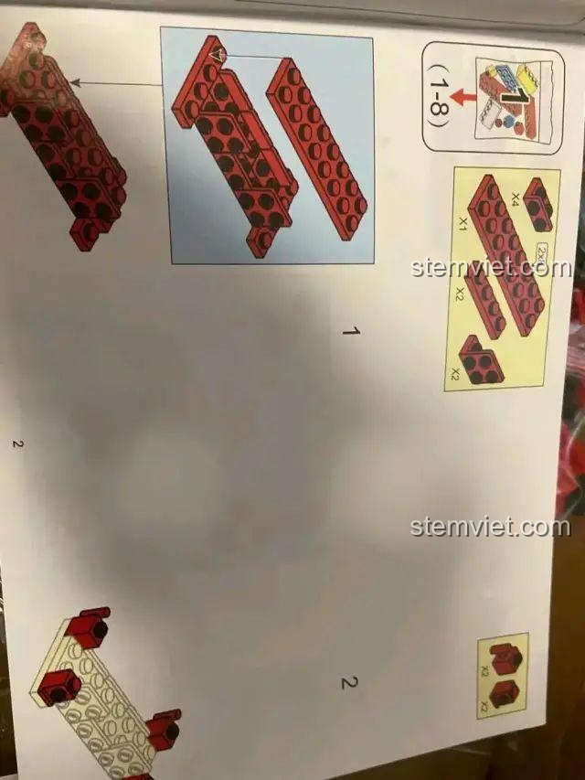 Trang hướng dẫn lắp ráp đầu tiên của bộ lắp ghép M38-B1008, giúp bé trai 6 tuổi bắt đầu xây dựng Mô hình Ngưu Ma Vương, đồ chơi lắp ráp 1008.