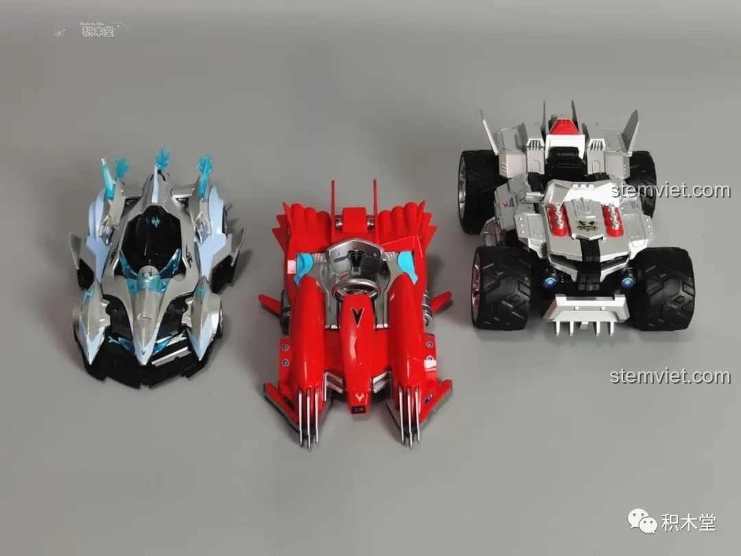 So sánh 3 mẫu xe đầu tiên: Optimus Reno, White Stallion, Iron Wolf của Enlighten QQ Phi Xa.