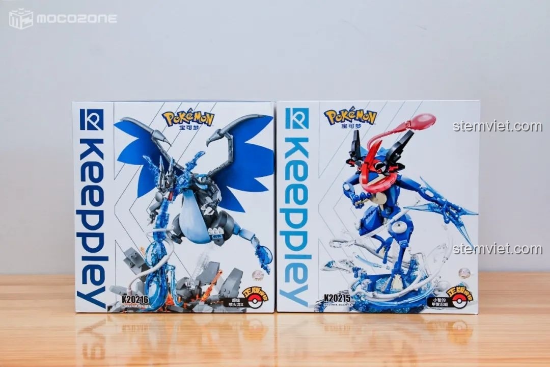 So sánh hai bộ lắp ráp Pokémon Keeppley K20215 Greninja và K20216 Charizard X, hai món quà tuyệt vời cho bé.