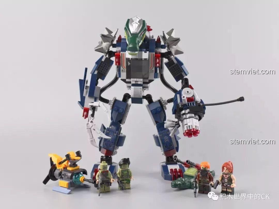 Robot Mecha Cá Sấu Cuồng Chiến (5061) đối đầu với robot 5062 trong cùng series.