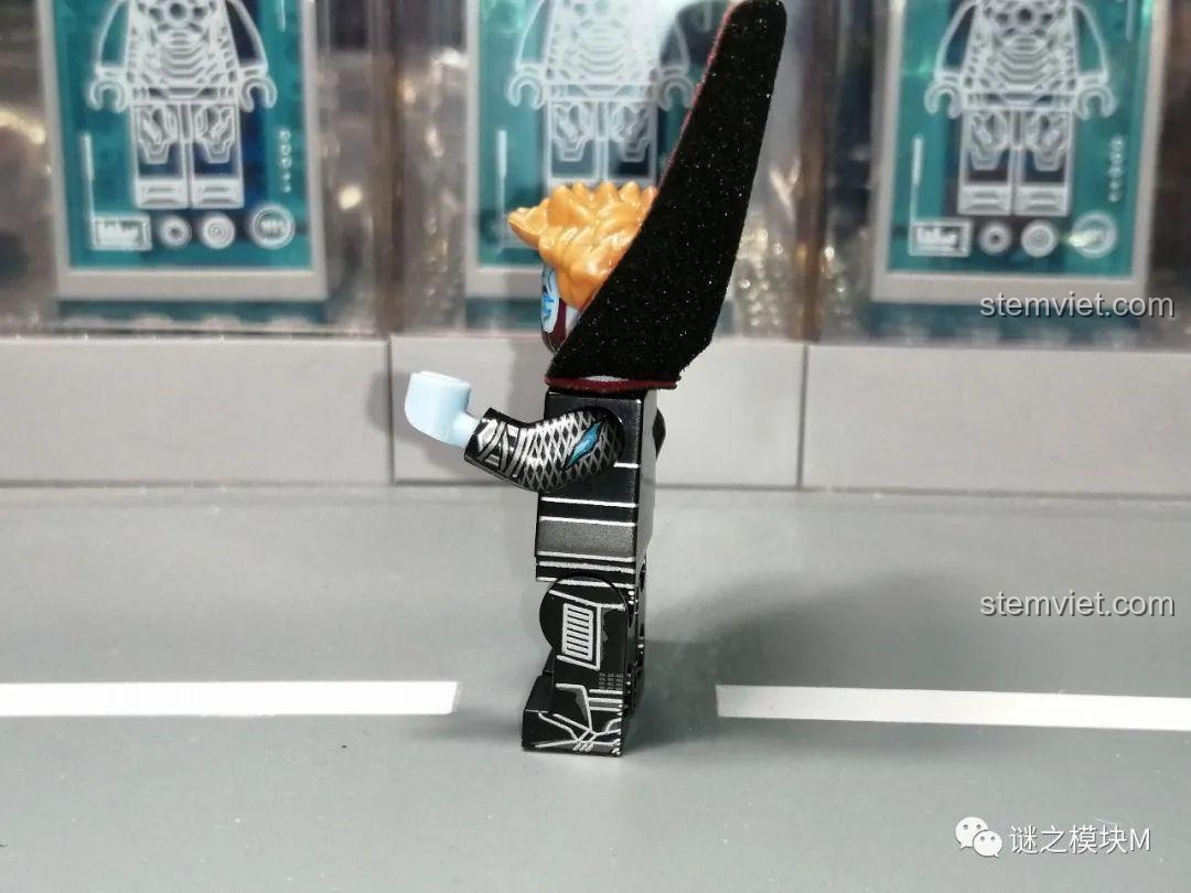 So sánh chi tiết minifigure Zombie Thanos của WM với các hãng khác.