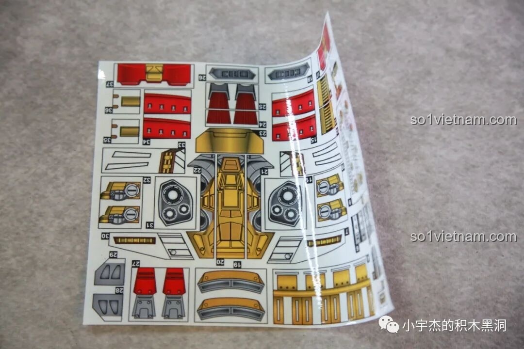 Tờ sticker số 2 của KBOX V5004 Giáp Chống Hulk MK44, với nhiều chi tiết trang trí.