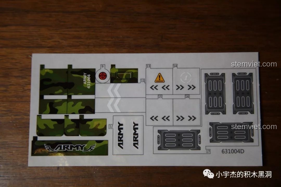 Tờ sticker đi kèm trong bộ lắp ghép Xe Jeep FGM-148 Javelin 631004D để trang trí cho mô hình.