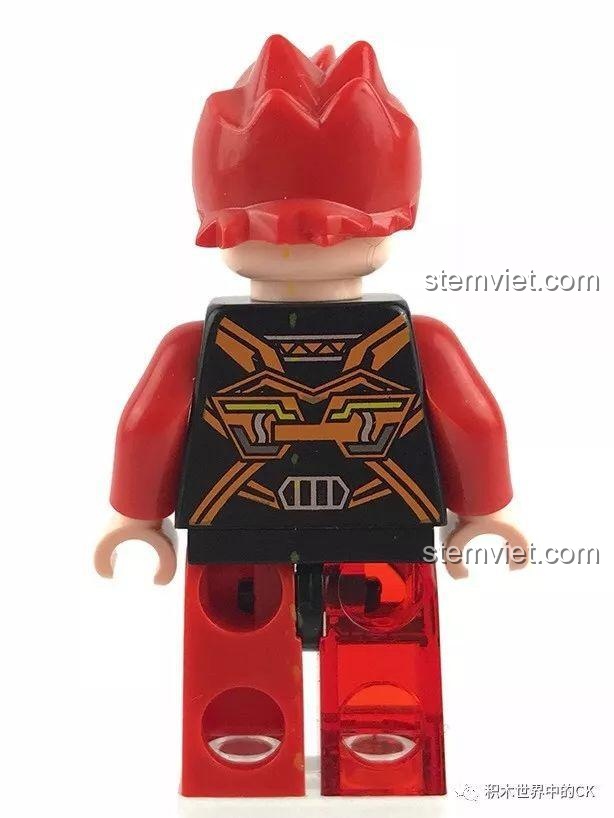 Mặt sau minifigure hệ Hỏa bí ẩn độc quyền của bộ xếp hình súng Người Sắt 7017.