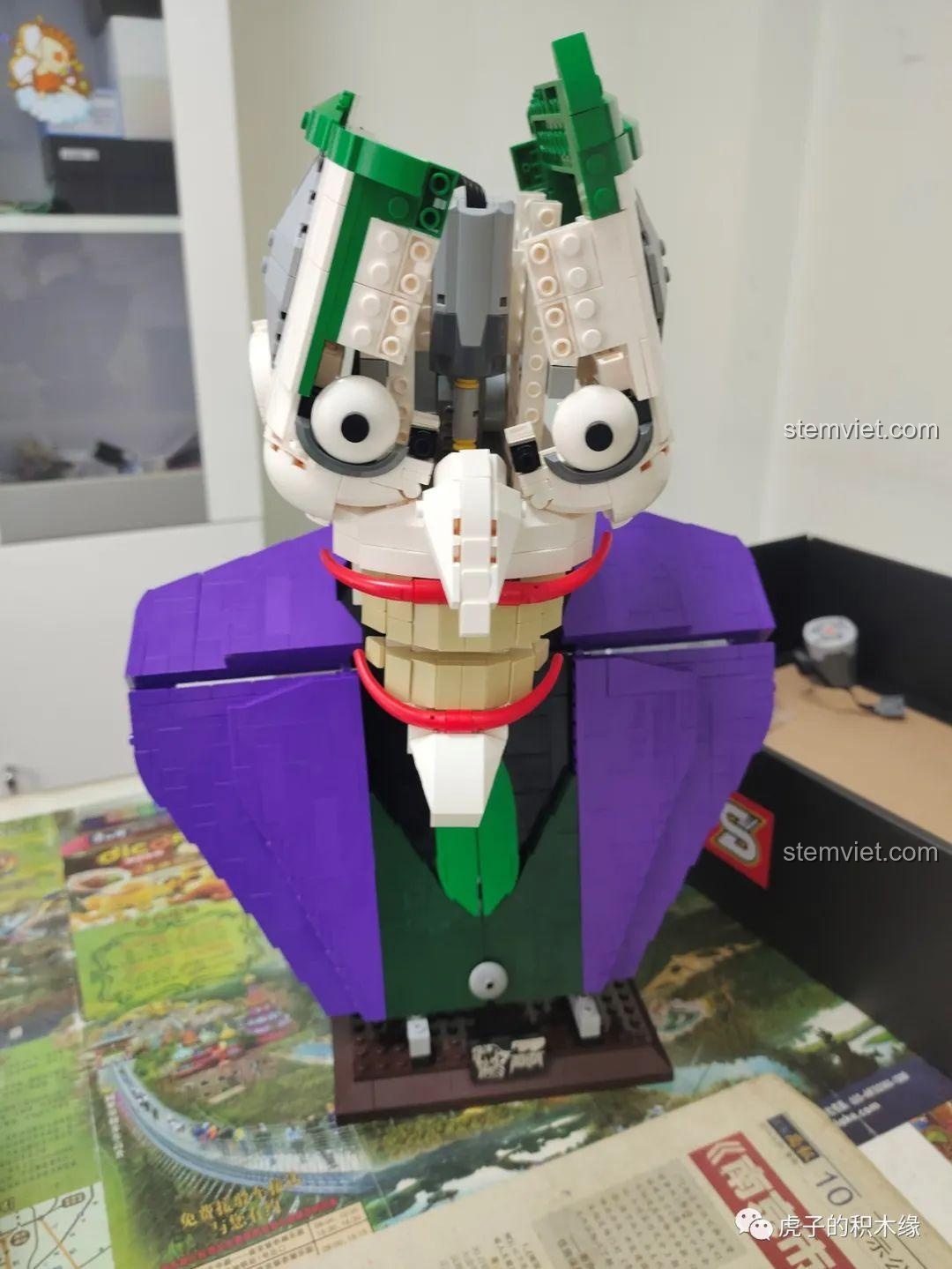 Decal kim loại của đồ chơi mô hình Joker SY7599, bộ lắp ghép Joker điều khiển từ xa, đáng tiền.