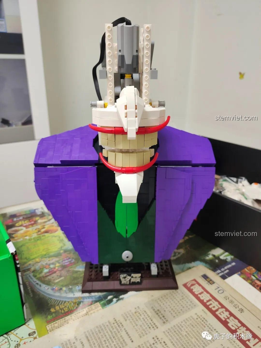 Sách hướng dẫn dày của đồ chơi mô hình Joker SY7599, bộ lắp ghép Joker điều khiển từ xa, chất lượng tốt.