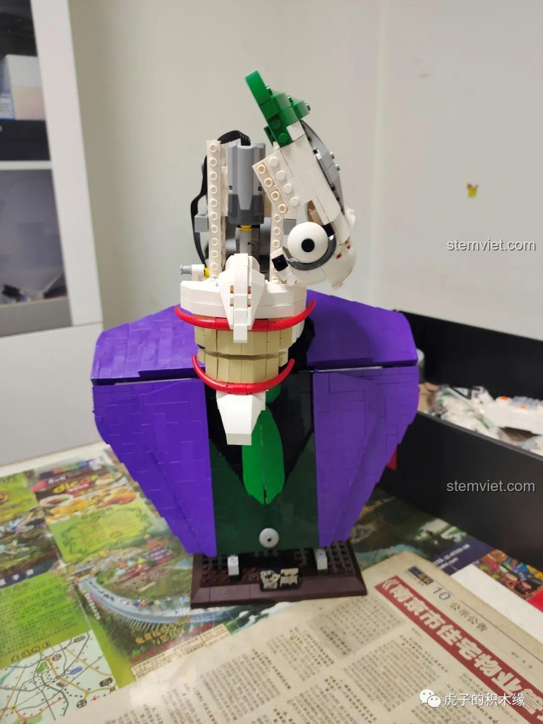 Trang mở đầu sách hướng dẫn đồ chơi lắp ráp Joker SY7599, bộ lắp ghép Joker điều khiển từ xa, giá tốt.