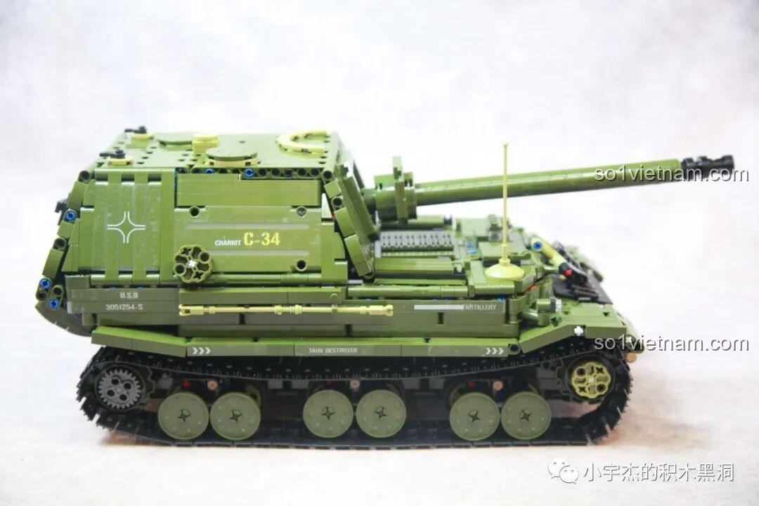 Mô hình Taigao Le T4012 Xe Tăng Diệt Ferdinand từ góc nhìn phía trước, với các chi tiết đèn pha và lưới tản nhiệt.