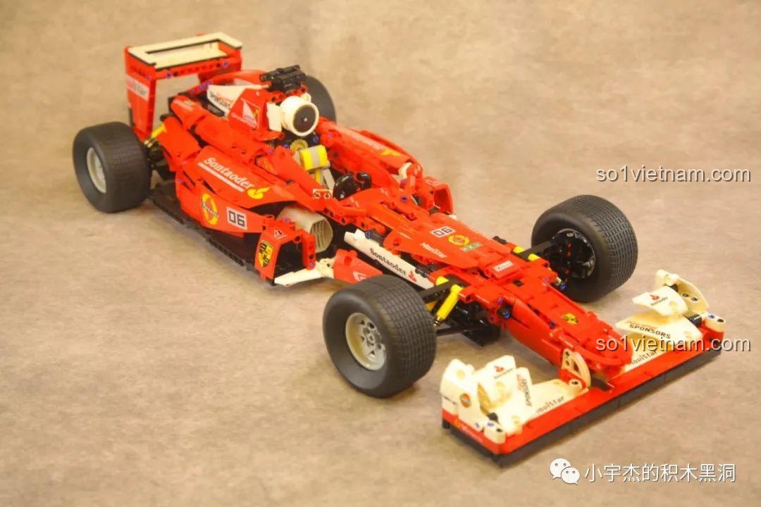 Mô hình Taigao Le T4012 Xe Tăng Diệt Ferdinand từ góc nhìn phía sau, với các chi tiết ống xả và hệ thống thông gió.