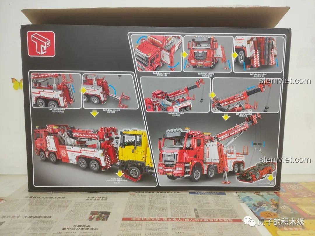 Mặt sau hộp bộ lắp ráp Xe Cứu Hỏa Taigaole T4007, thể hiện các tính năng điều khiển từ xa của xe cứu nạn 5030 mảnh