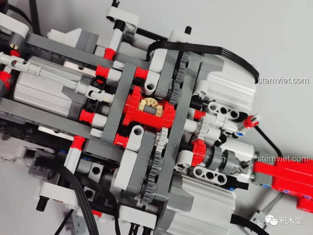 Kiểm tra hướng quay ban đầu của động cơ XL của Taigaole T4007 Xe Cứu Hỏa Cứu Nạn, một bước quan trọng để tránh lỗi.