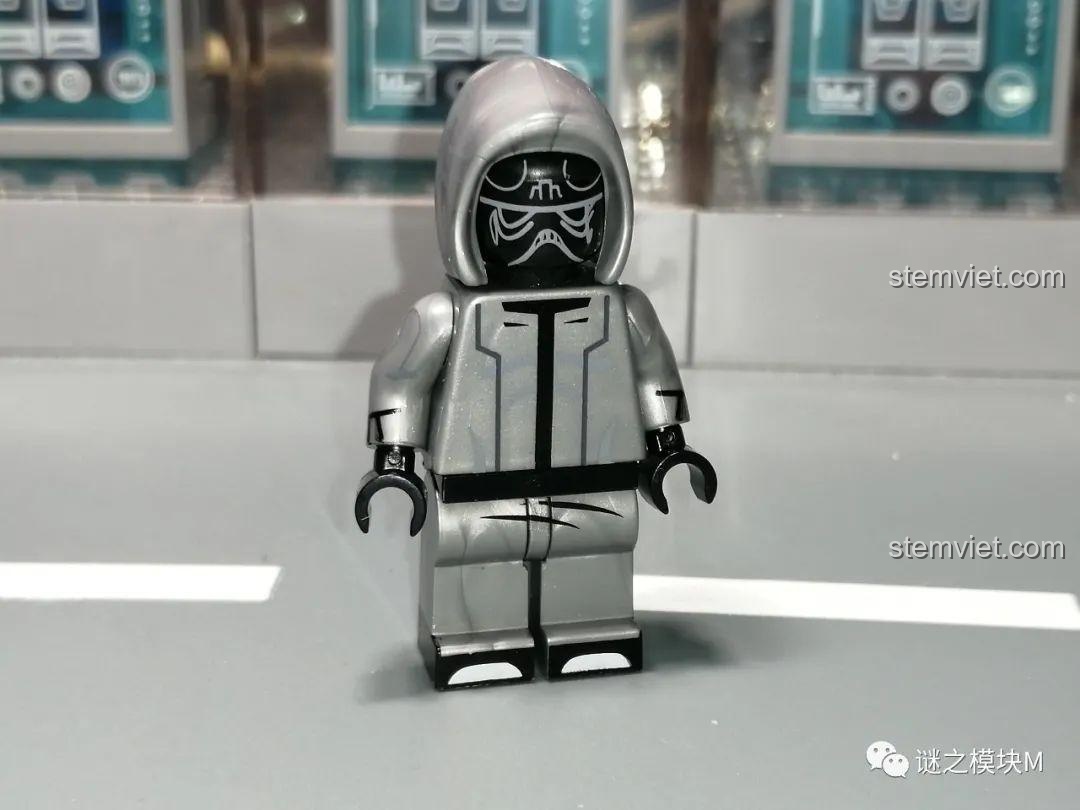 Toàn bộ các nhân vật trong bộ minifigure Squid Game KF6149 của Kopf, tạo hình ấn tượng.