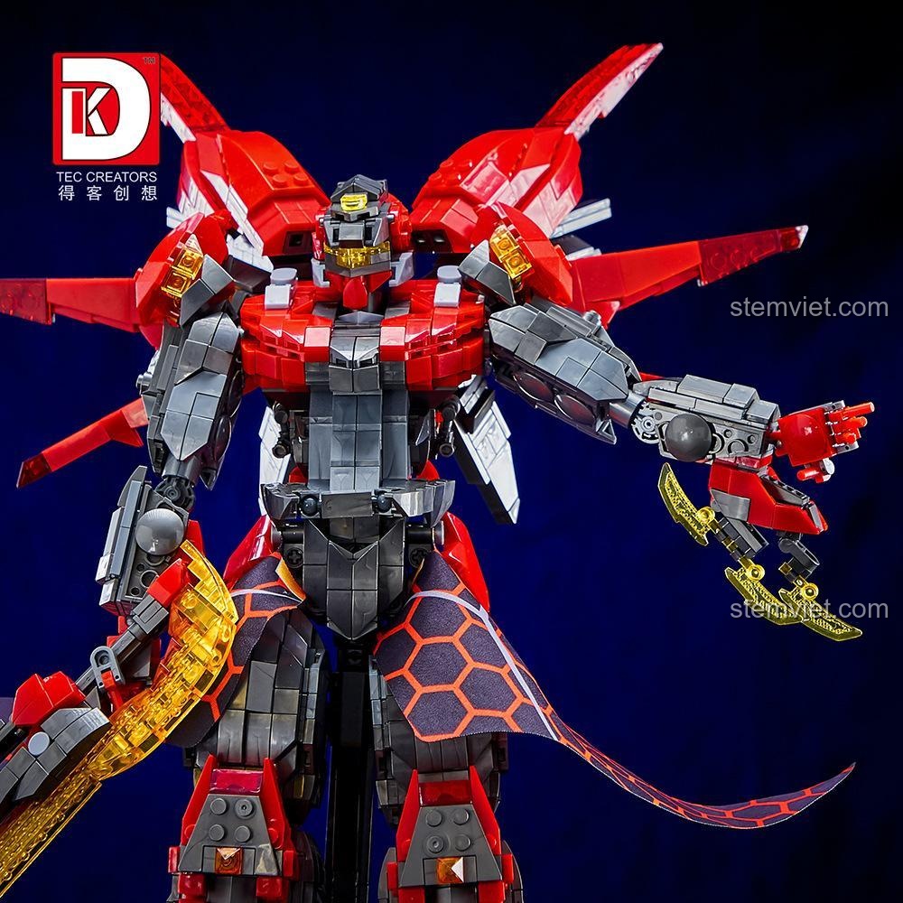 Cận cảnh phần thân trên của đồ chơi mô hình Tec Creators Mecha Khải, khoe trọn các chi tiết giáp tinh xảo.