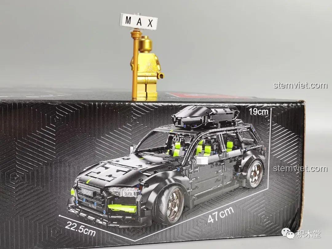 Ảnh review hộp sản phẩm TGL T5023 với một minifigure vàng đứng cạnh. Bộ đồ chơi lắp ghép Xe gia đình hiệu suất cao Audi RS6.