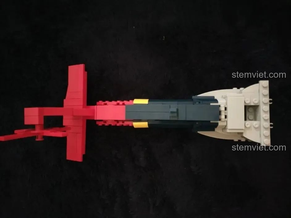 Phần thân chính của mô hình WOMA C0897 Trực thăng chiến đấu Black Hawk đã được lắp ráp gần hoàn chỉnh.