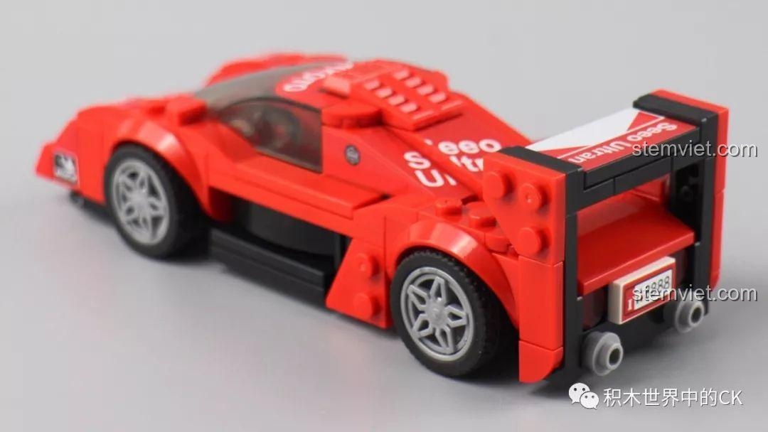 Nhìn từ bên hông, mô hình xe Toyota GT-One SEMBO 607032 có thân xe thấp và dài, tối ưu khí động học.