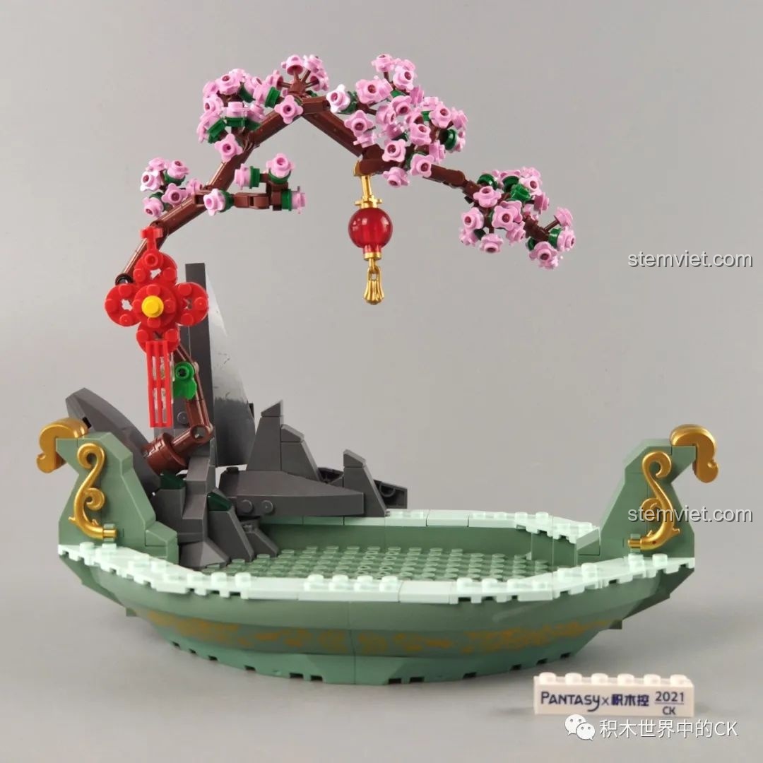 Mô hình Bồn Tụ Bảo Phú Quý Pantasy 18003 đã hoàn thành, góc nhìn chính diện, rực rỡ sắc màu.