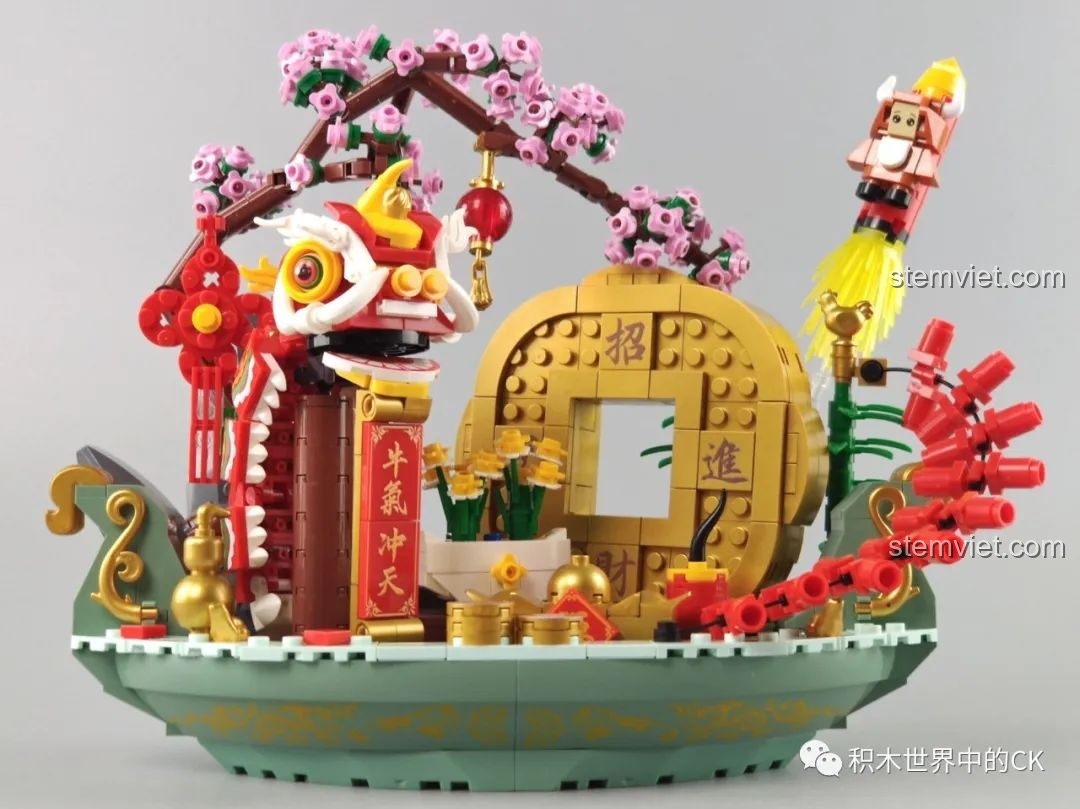 Mô hình Bồn Tụ Bảo Phú Quý Pantasy 18003 nhìn từ phía sau, chi tiết cây tre và núi đá.