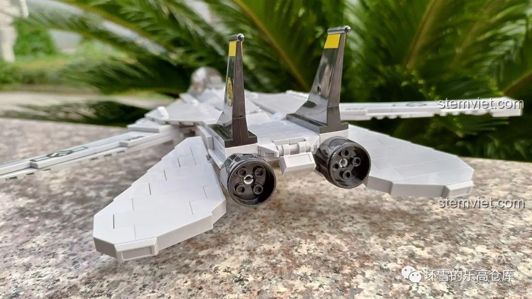 Thiết kế bụng của bộ lắp ráp F-14 Tomcat