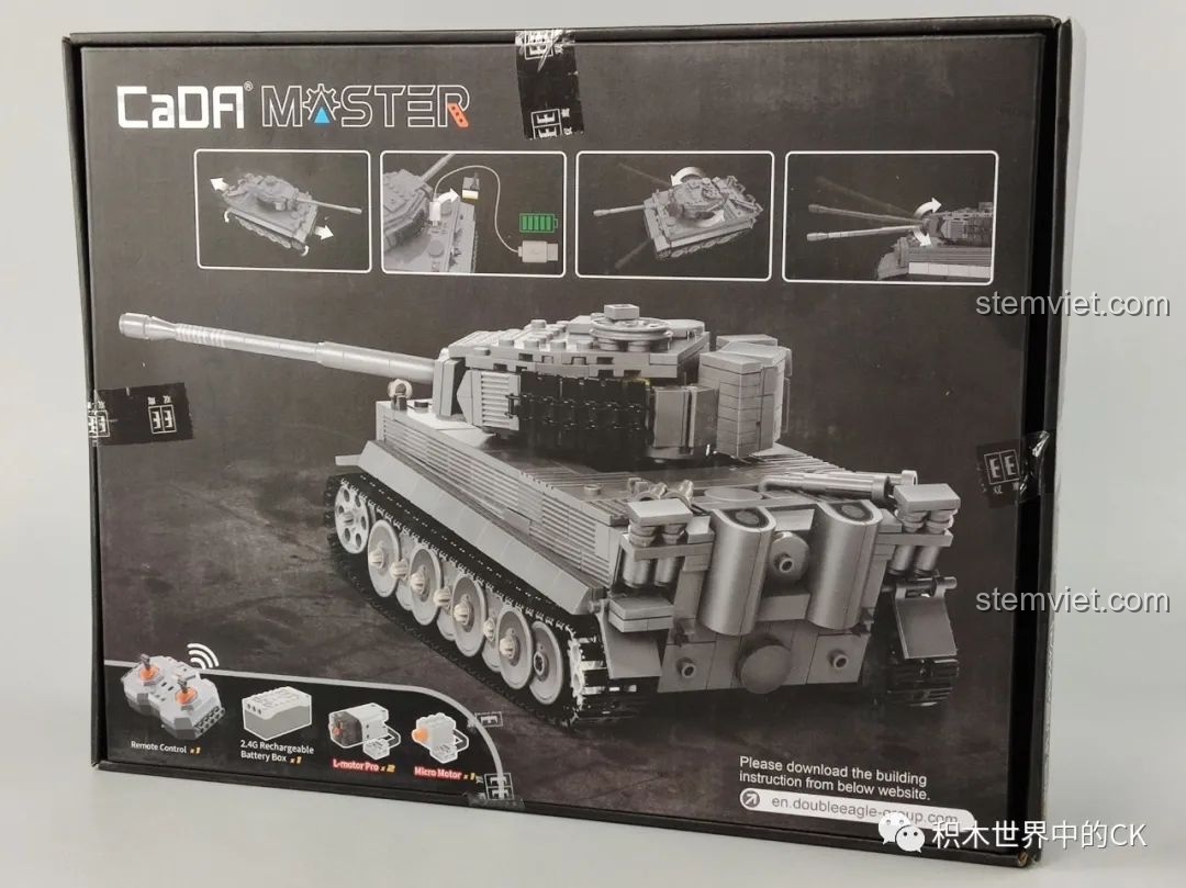Các tính năng chính của bộ lắp ráp CaDA C61071 như điều khiển RC, pin sạc và động cơ được thể hiện ở mặt sau hộp.