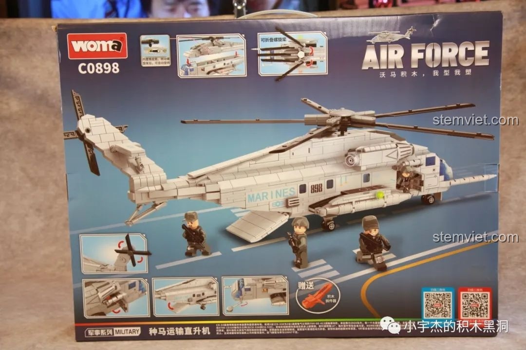 Mặt sau hộp bộ lắp ráp Máy bay lên thẳng CH-53E cho con trai 6 tuổi, mô tả các chức năng có thể cử động.