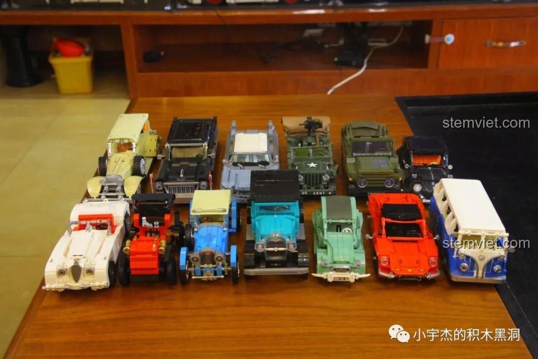 Toàn bộ 13 mô hình xe cổ điển trong series Beijing Auto Museum của SEMBO, nhìn từ góc khác.