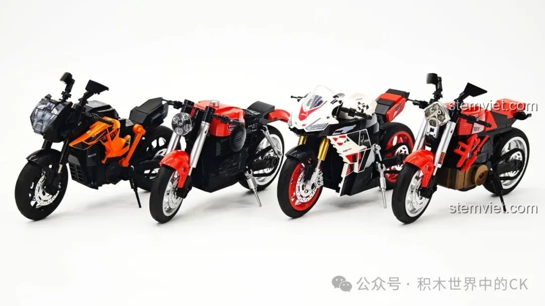 Toàn bộ bốn mô hình xe máy trong bộ sưu tập SEMBO BK2 được xếp hàng ngang, thể hiện sự đa dạng và đẹp mắt.