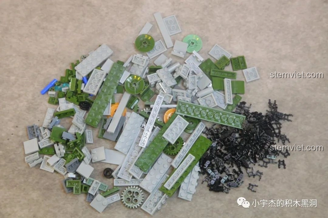 Toàn bộ mảnh ghép từ túi số 3 của bộ đồ chơi Panlos Brick 639010 Xe Bọc Thép 04A