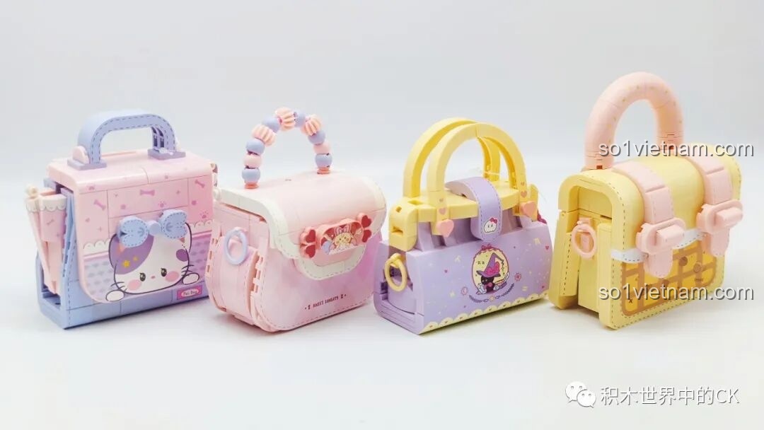 Toàn cảnh 4 mẫu túi xách trong bộ sưu tập Wekki Mini Bag được lắp ráp hoàn chỉnh và đóng lại.