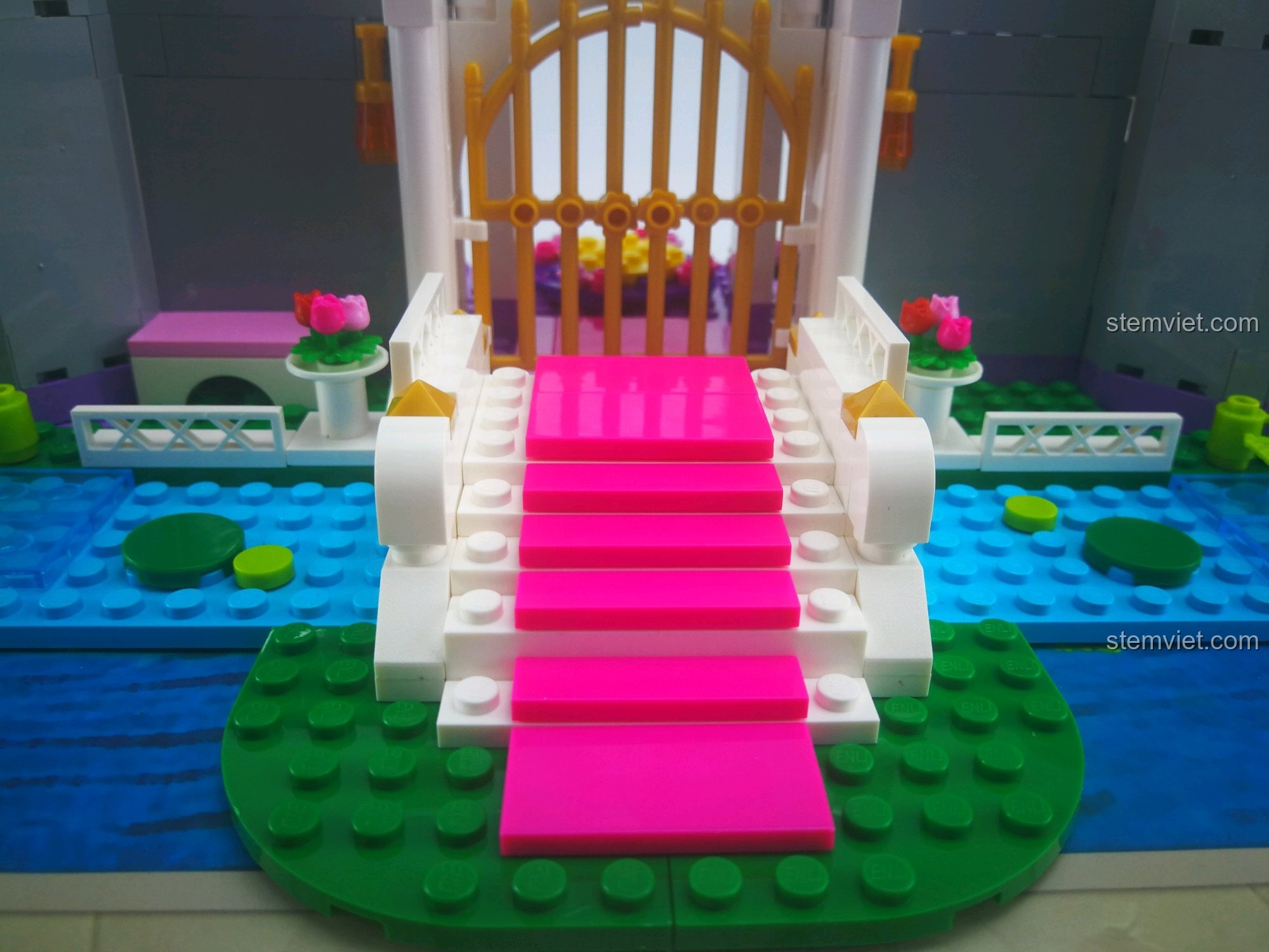 Toàn cảnh lâu đài Enlighten 2612