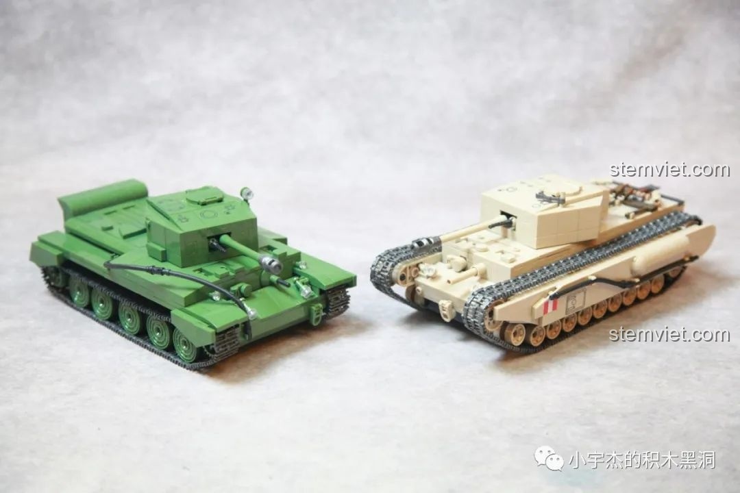 Toàn cảnh bộ sưu tập xe tăng và binh sĩ QUANGUAN