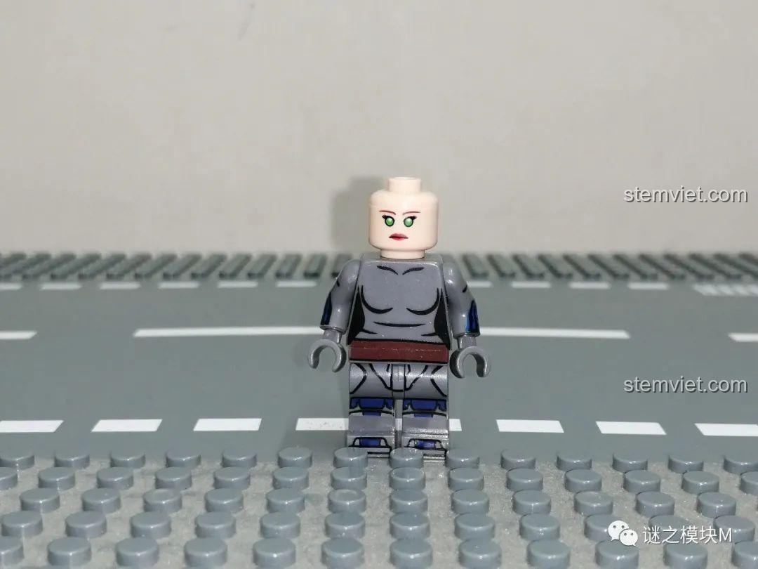 Tổng hợp các minifigure Star Wars KT1045, kèm thông điệp kêu gọi hành động.