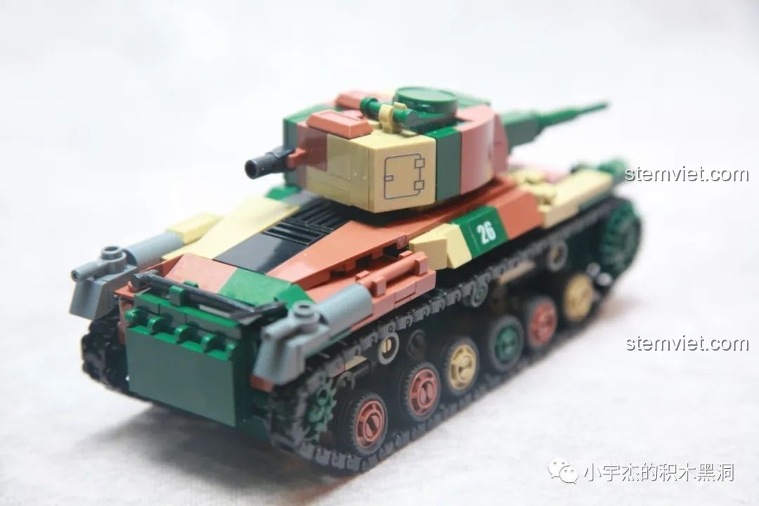 Tổng thể mô hình phiên bản cải tiến của Xe tăng Kiểu 97 Chi-Ha M38B1107 từ góc nhìn khác.