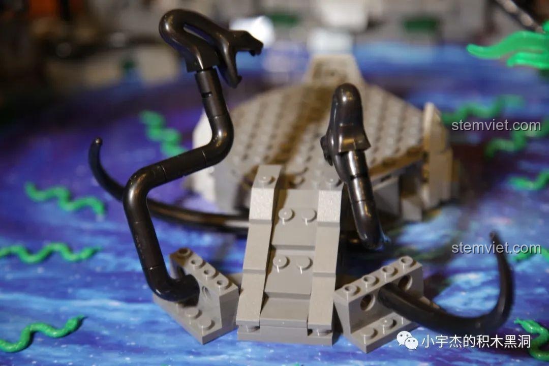 Tổng thể Sa bàn phim Tam Sinh Thế 923 xịn giá rẻ, sự kết hợp hài hòa giữa các chi tiết và nền in.