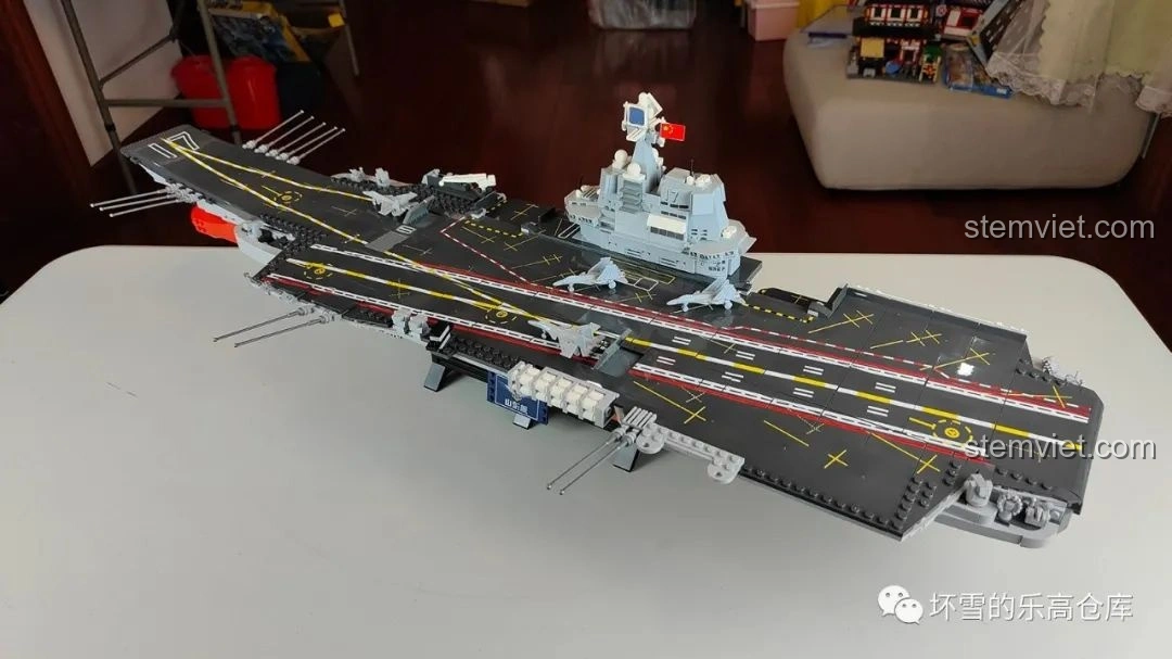 Tổng thể mô hình đồ chơi lắp ghép Tàu Sân Bay Hải Quân Trung Quốc 01 đã hoàn thành