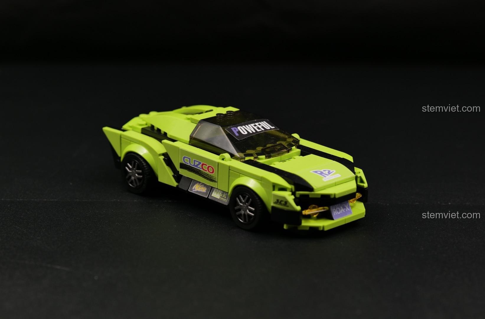 Chi tiết đồ chơi mô hình xe đua Pacemaker 28002 của TOP TOY. Siêu xe màu xanh lá với động cơ kéo lùi, phù hợp cho con trai trên 6 tuổi.