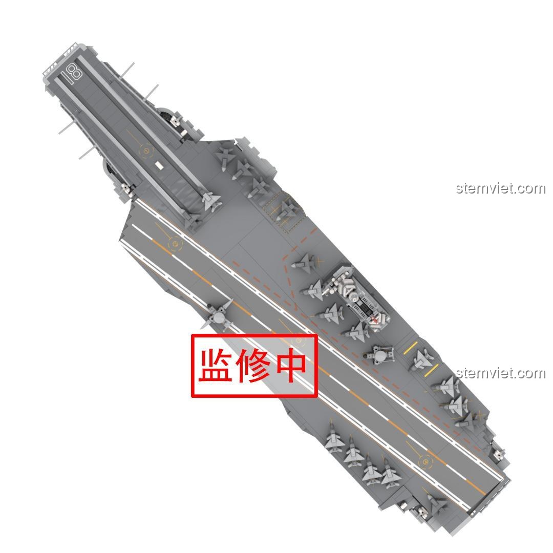 Mô hình tàu sân bay Phúc Kiến TOP TOY TC1201 đang trong quá trình kiểm tra, đồ chơi lắp ráp quân sự chi tiết cao.