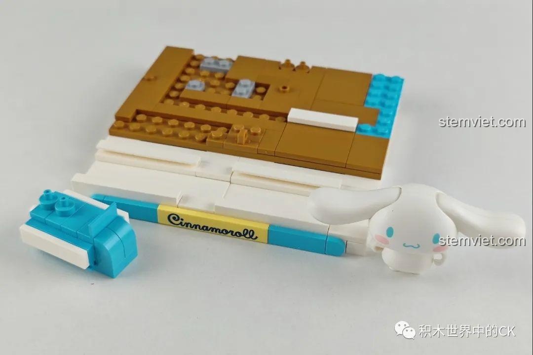 Quá trình lắp ráp ban đầu của bộ Keeppley K20809 Summer Coconut Ice Room Cinnamoroll.