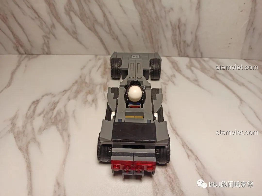 Góc nhìn từ trên xuống của mô hình xe đua F1 Zhegao QL0714, tổng thể thiết kế