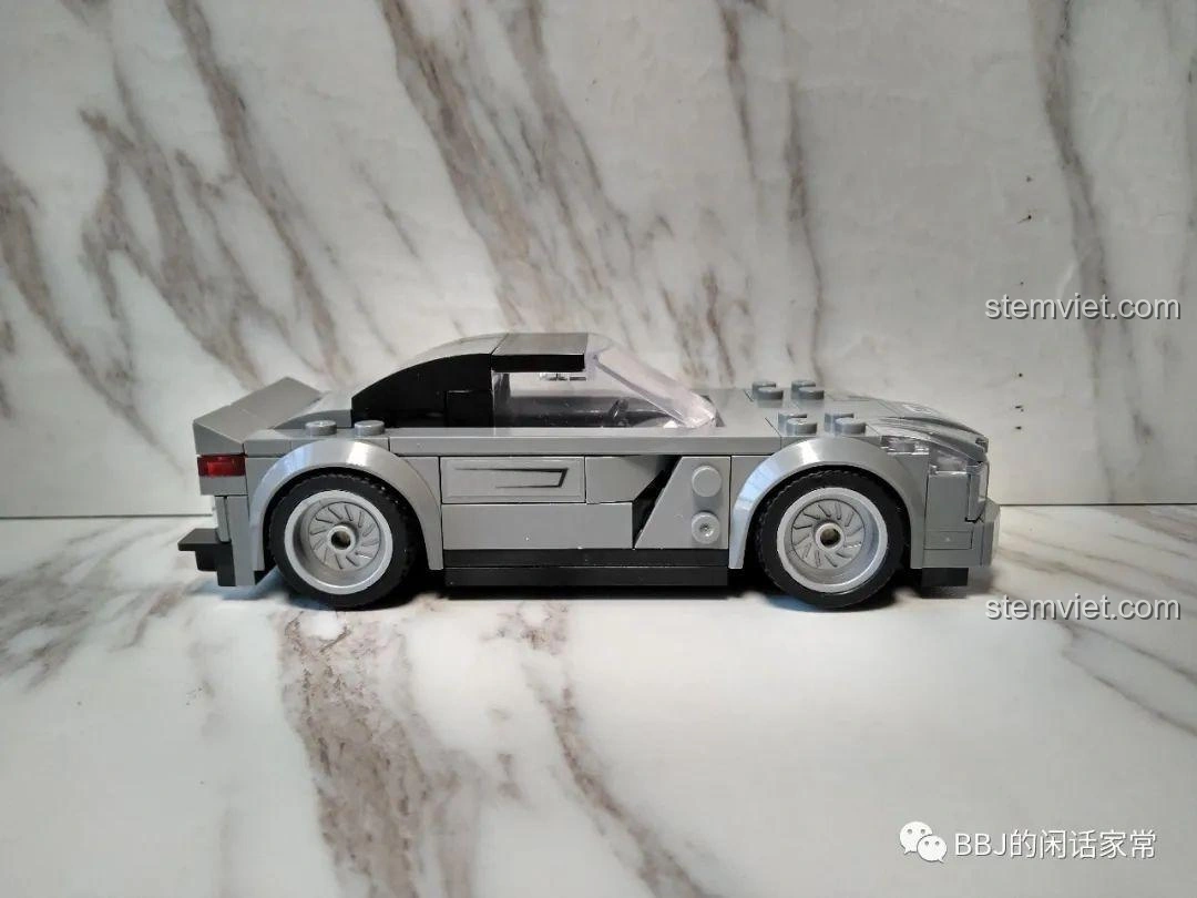 Góc chụp từ trên cao của mô hình xe thể thao Zhegao QL0714, tổng thể thiết kế