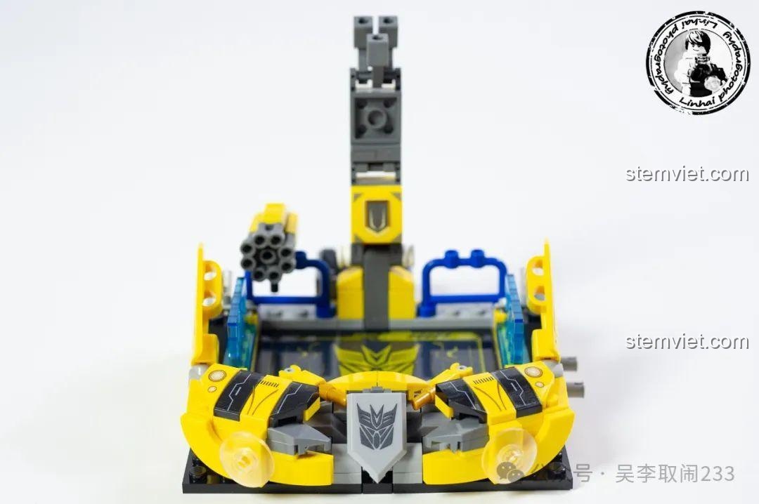 Trạm chỉ huy của Bumblebee trong bộ đồ chơi lắp ghép Forange Block FC1547-2.