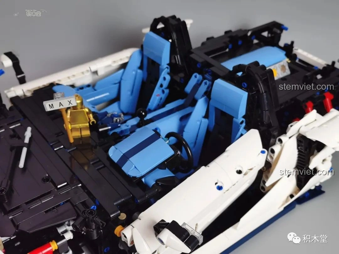 Trang sửa lỗi hướng dẫn lắp ráp cánh gió sau của bộ Feifan F10002 Lamborghini Aventador SVJ Roadster.