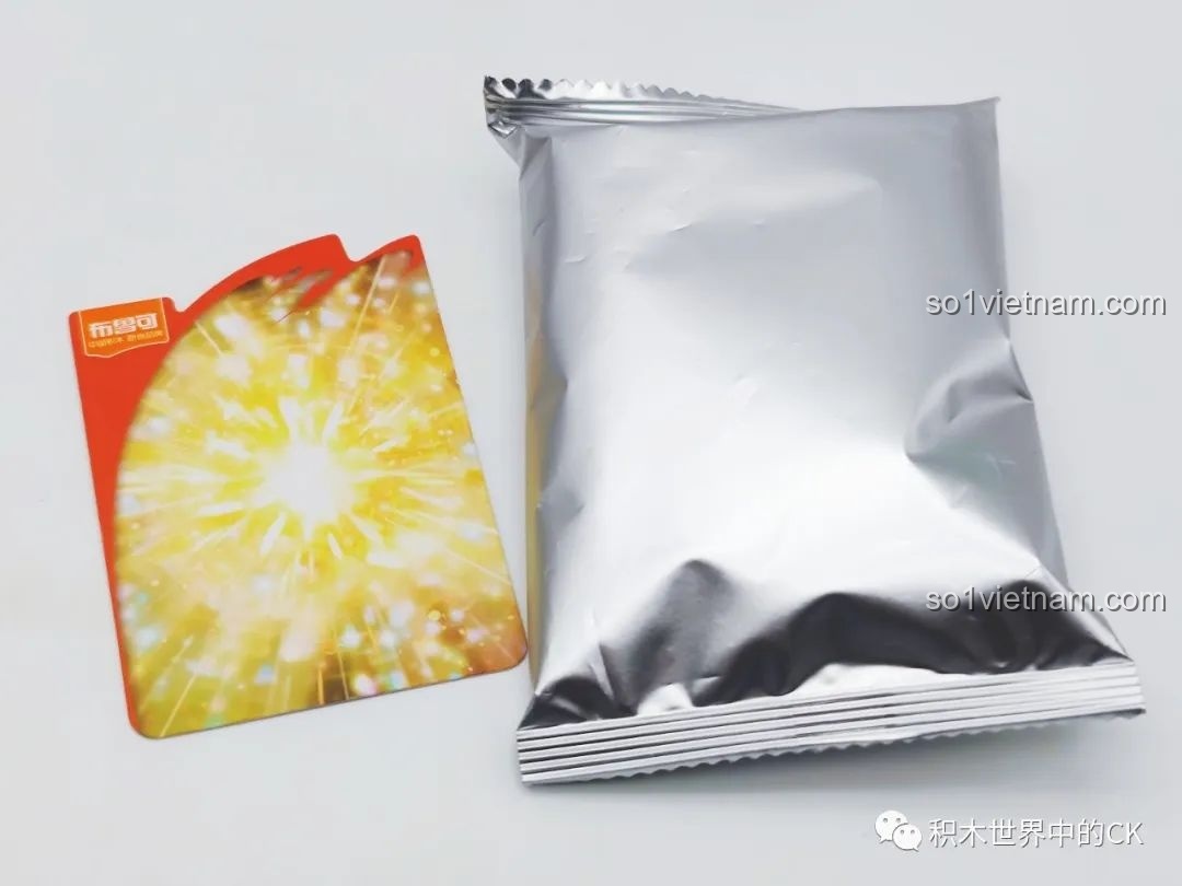 Trigger Ultraman Eternal Shining State phiên bản vàng kim trong Bộ Sưu Tập Ultraman 2023.