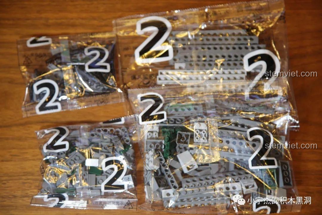 Các túi chi tiết được đánh số 2 của sa bàn lắp ráp Xà Trận trong Tam Sinh Thế Chẩm Thượng Thư 923 giá rẻ.