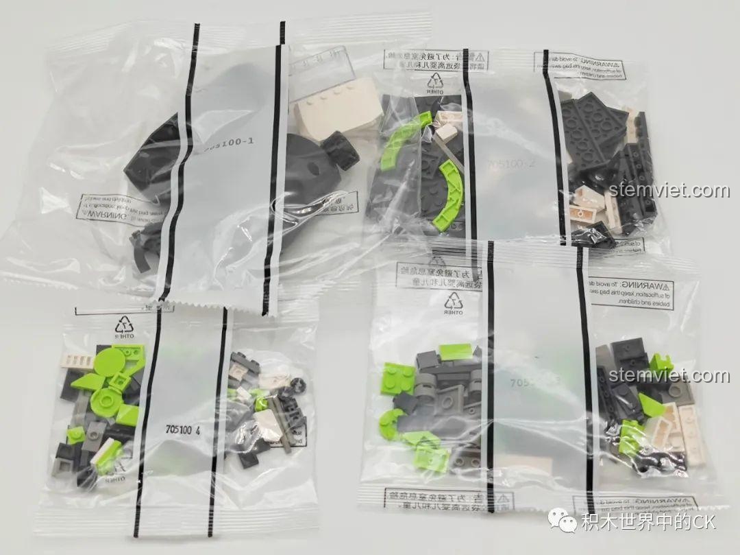 Các túi chi tiết lắp ráp xe trộn bê tông SEMBO 705100 Zoomlion, phân loại rõ ràng, đảm bảo không thiếu mảnh ghép nào.