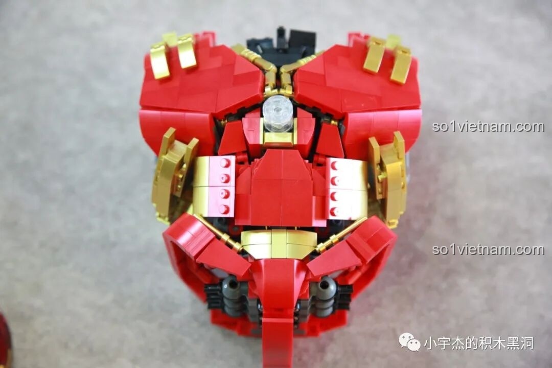 Túi linh kiện số 5 của KBOX V5004 Giáp Chống Hulk MK44, chứa các mảnh ghép cho cánh tay.