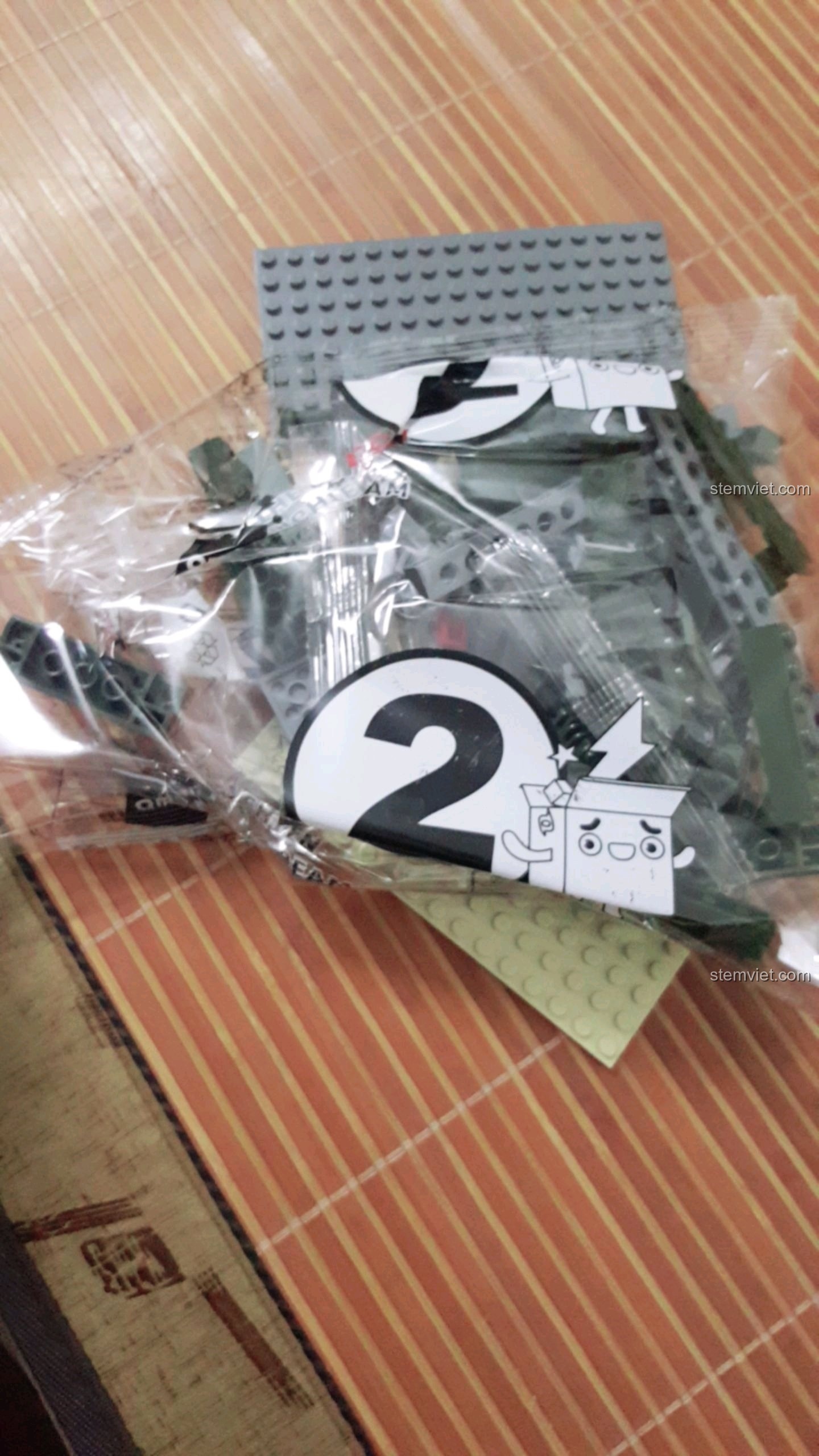 Túi mảnh ghép số 2 của bộ đồ chơi lắp ráp Enlighten 1711 Xe Tăng Phản Công Chiến Trường.