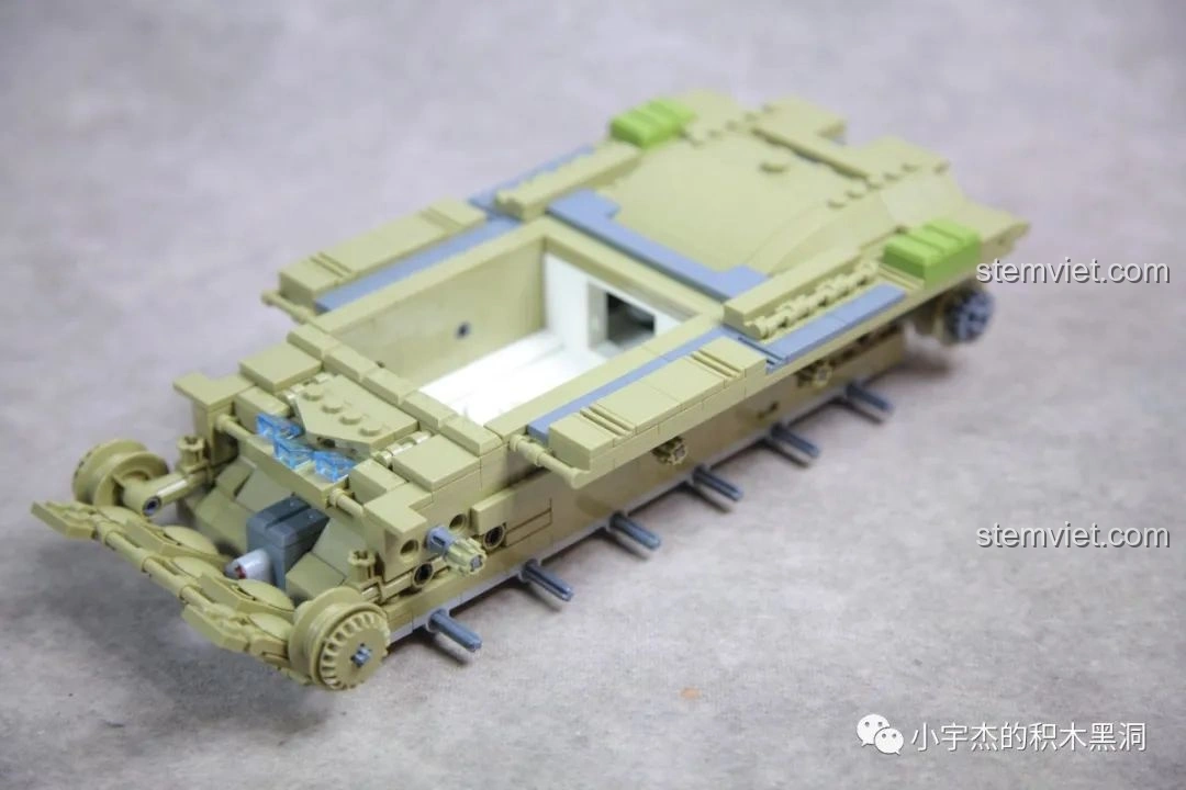 Các túi mảnh ghép số 4 của bộ lắp ghép PanlosBrick 632004 Xe Tăng Chủ Lực M60 Magach Israel.