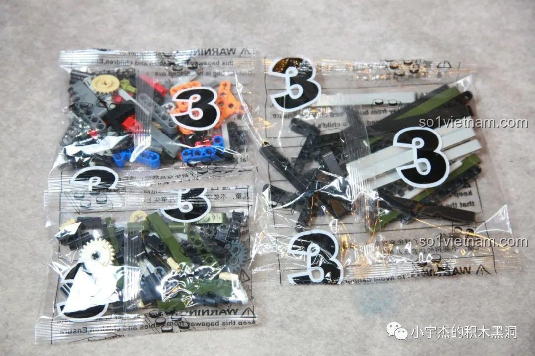Túi mảnh ghép số 3 của bộ Taigao Le T4012 Xe Tăng Diệt Ferdinand, chứa các chi tiết phức tạp, đòi hỏi sự tỉ mỉ.